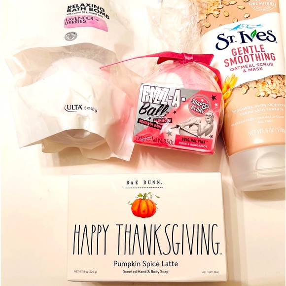 Rae Dunn Other - Body care set bath bombs, scrub and Rae Dunn pumpkin spice latte soap.